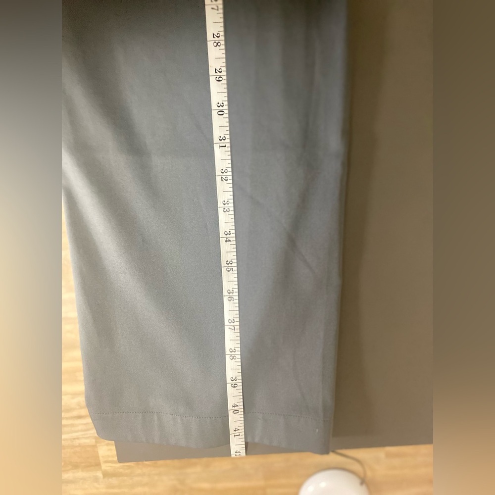 Nike Men’s Flat Front Flex Golf Gray Pants 34x30 - Picture 11 of 15